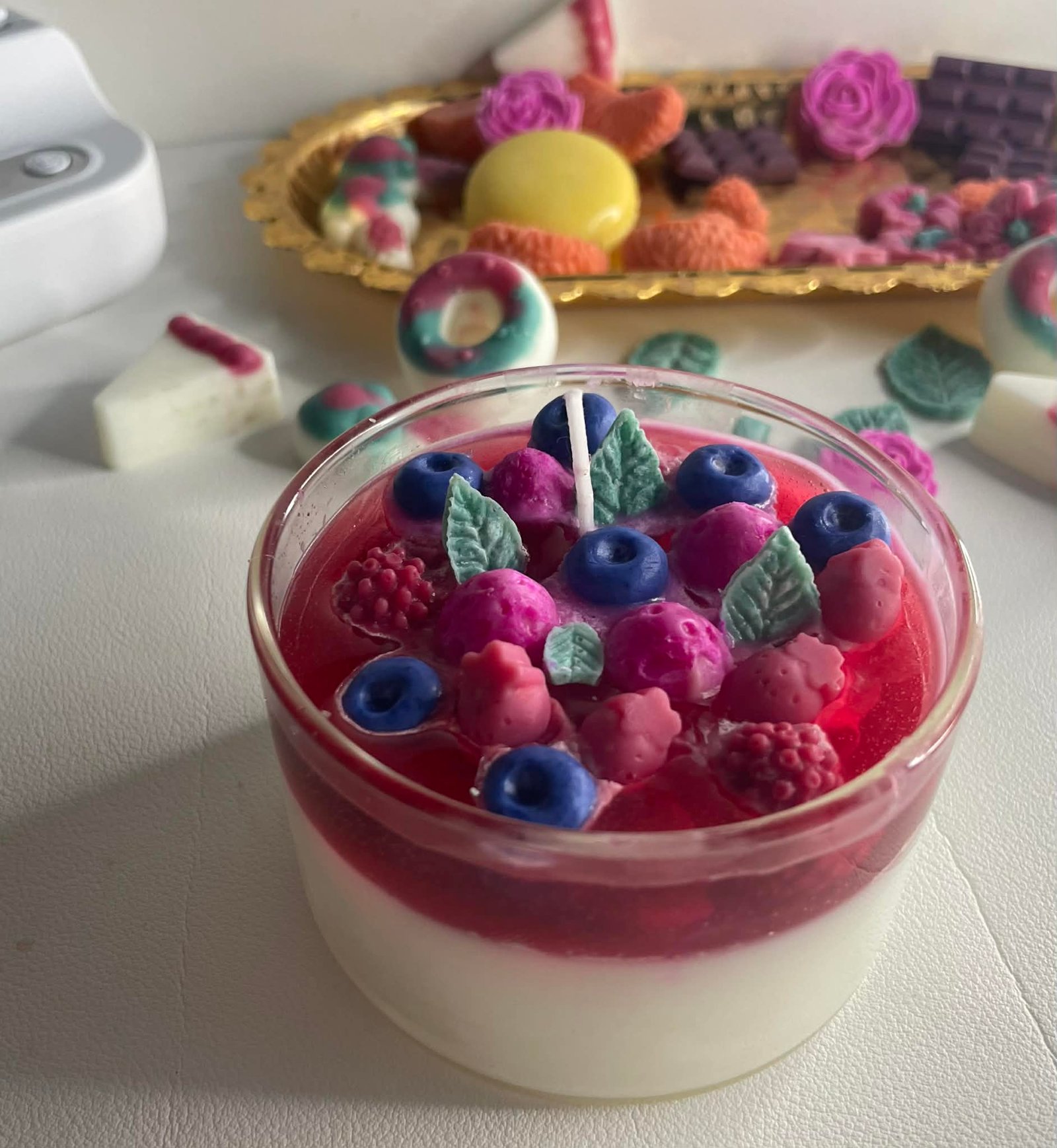 berry dessert candle